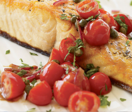Baked salmon with roasted tomatoes and garlic | Shulman Weightloss