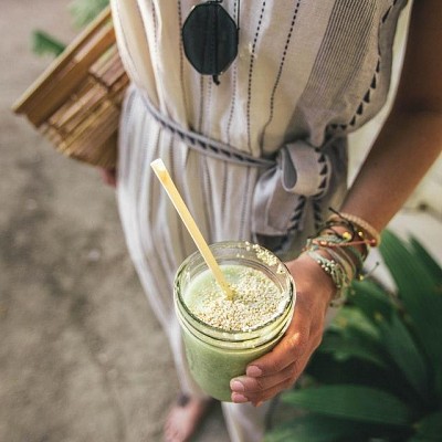 Super green vanilla smoothie 