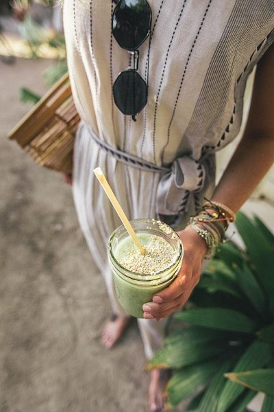 Super green vanilla smoothie 