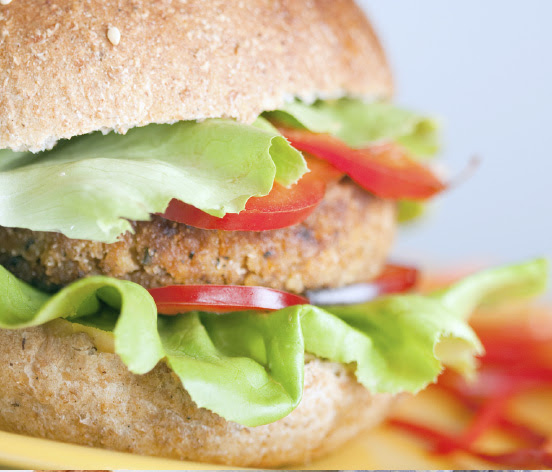 Homemade chicken burgers | Shulman Weightloss