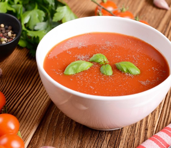 Roasted tomato and red pepper soup