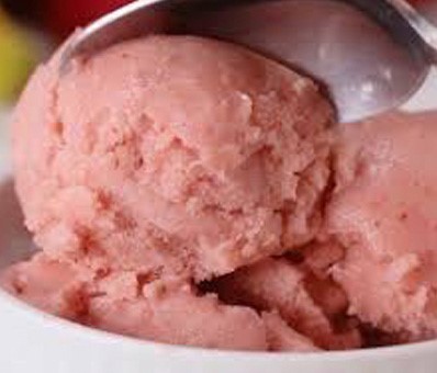 Banana strawberry hazelnut ice cream | Shulman Weightloss