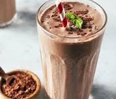 Mint chocolate protein smoothi | Shulman Weightloss